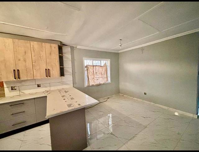 3 BEDROOM HOUSE FOR SALE IN VANDERBIJLPARK CW 6